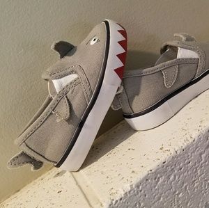 Baby shark shoes 😂